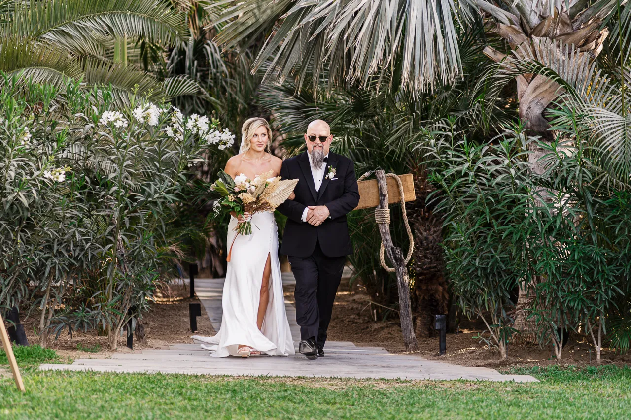 Fallon Peter wedding in Los Cabos — photography by Carlos Plazola
