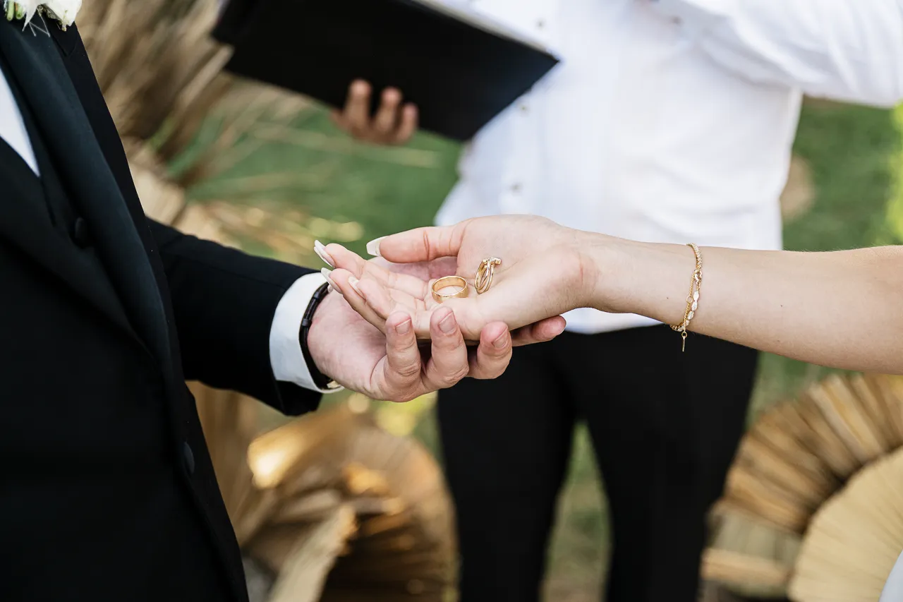 Fallon Peter wedding in Los Cabos — photography by Carlos Plazola