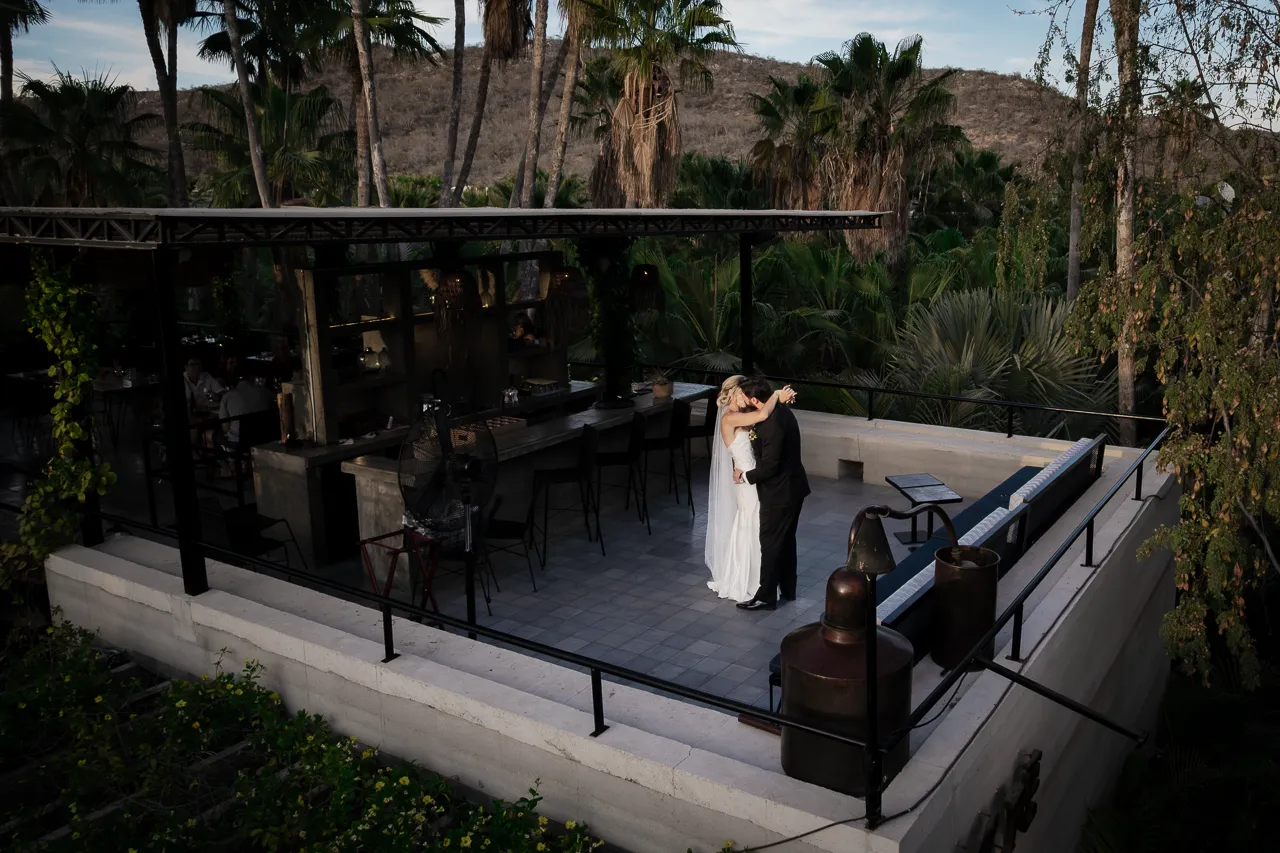Fallon Peter wedding in Los Cabos — photography by Carlos Plazola