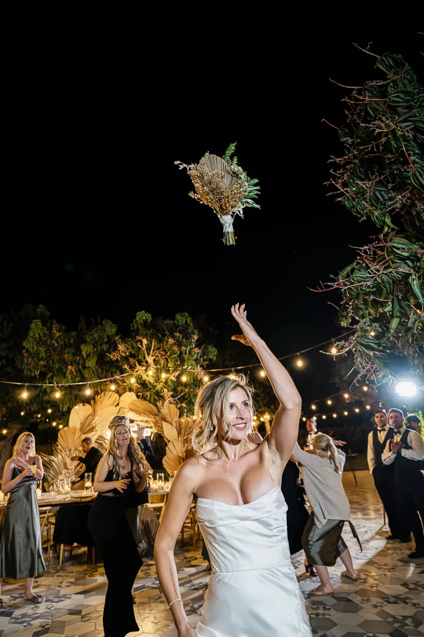 Fallon Peter wedding in Los Cabos — photography by Carlos Plazola