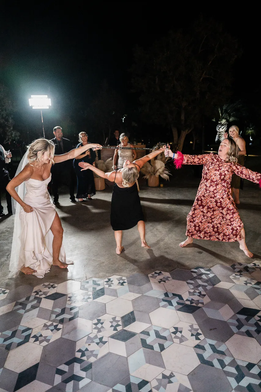 Fallon Peter wedding in Los Cabos — photography by Carlos Plazola