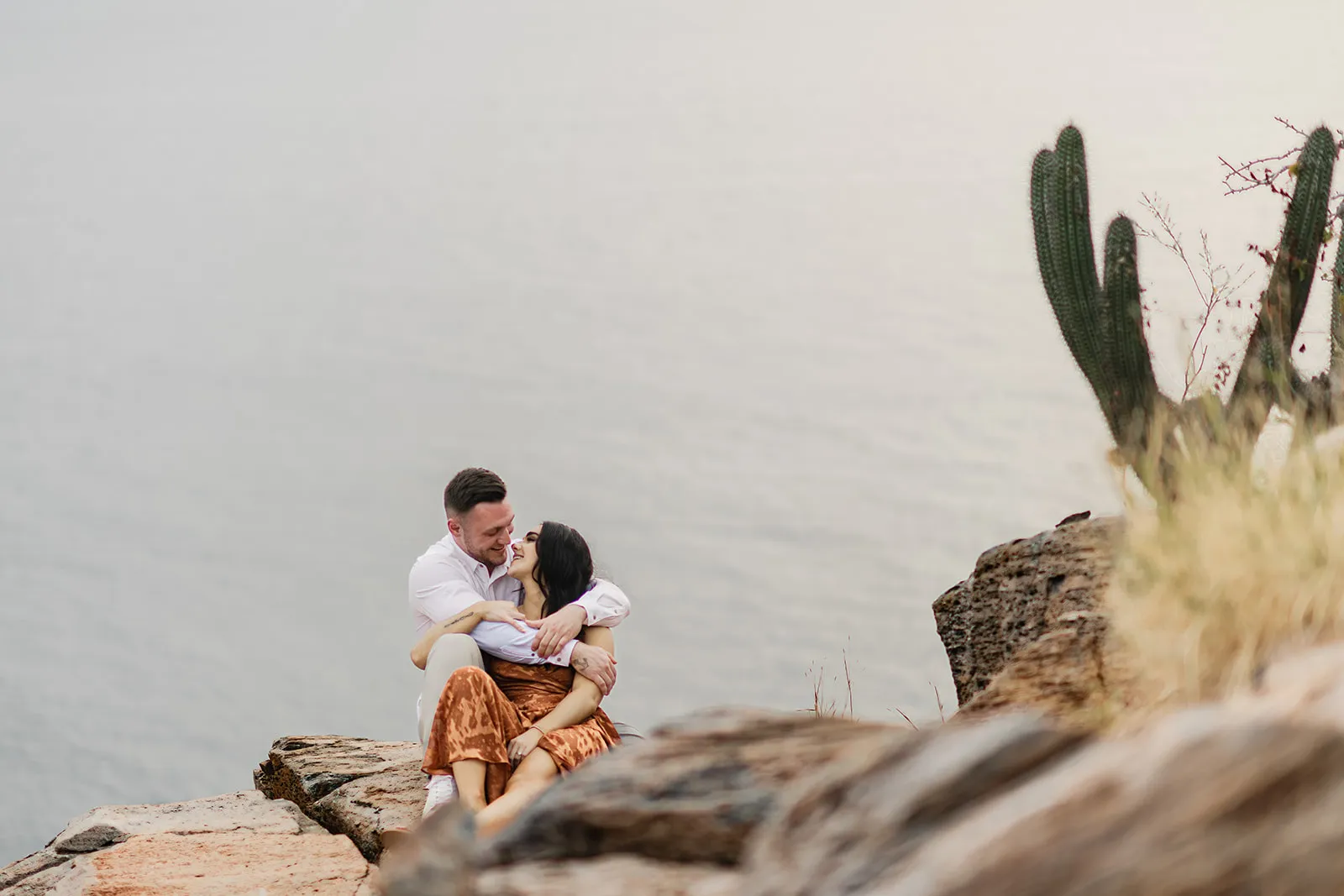 Janae and Wolf on the Pacific coast at Punta Lobos — Carlos Plazola