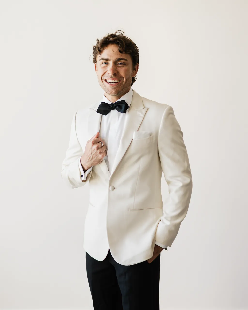 Kamrynn Brock wedding in Los Cabos — photography by Carlos Plazola