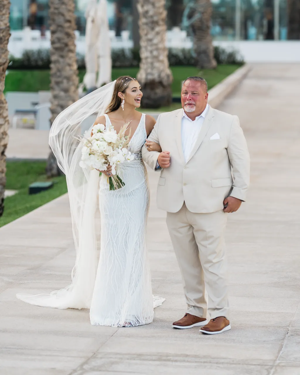 Kamrynn Brock wedding in Los Cabos — photography by Carlos Plazola