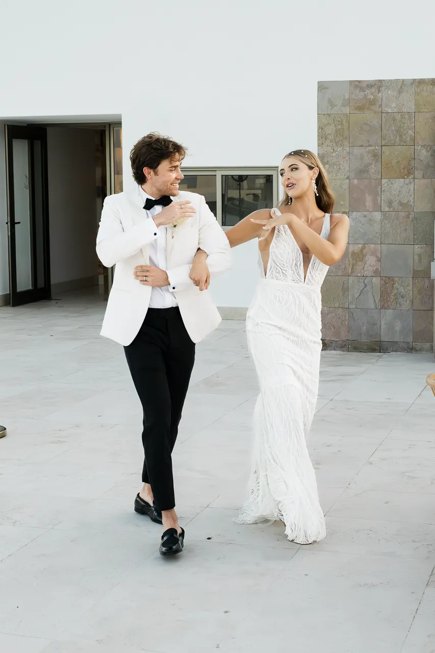 Kamrynn Brock wedding in Los Cabos — photography by Carlos Plazola