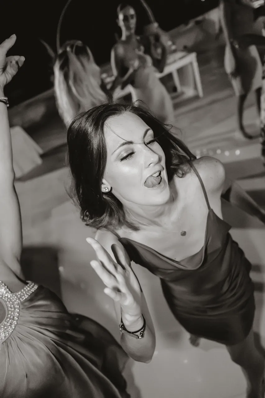Kamrynn Brock wedding in Los Cabos — photography by Carlos Plazola