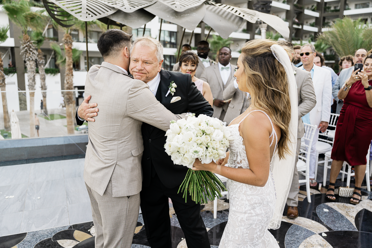Lauren William wedding in Los Cabos — photography by Carlos Plazola