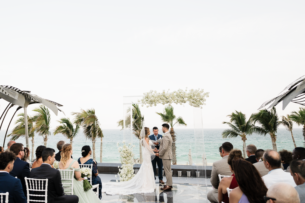 Lauren William wedding in Los Cabos — photography by Carlos Plazola