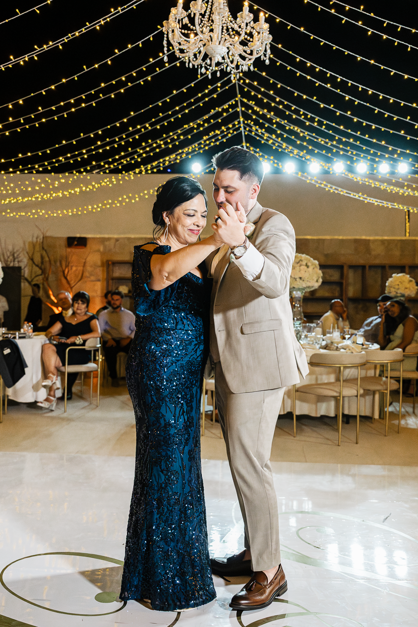 Lauren William wedding in Los Cabos — photography by Carlos Plazola