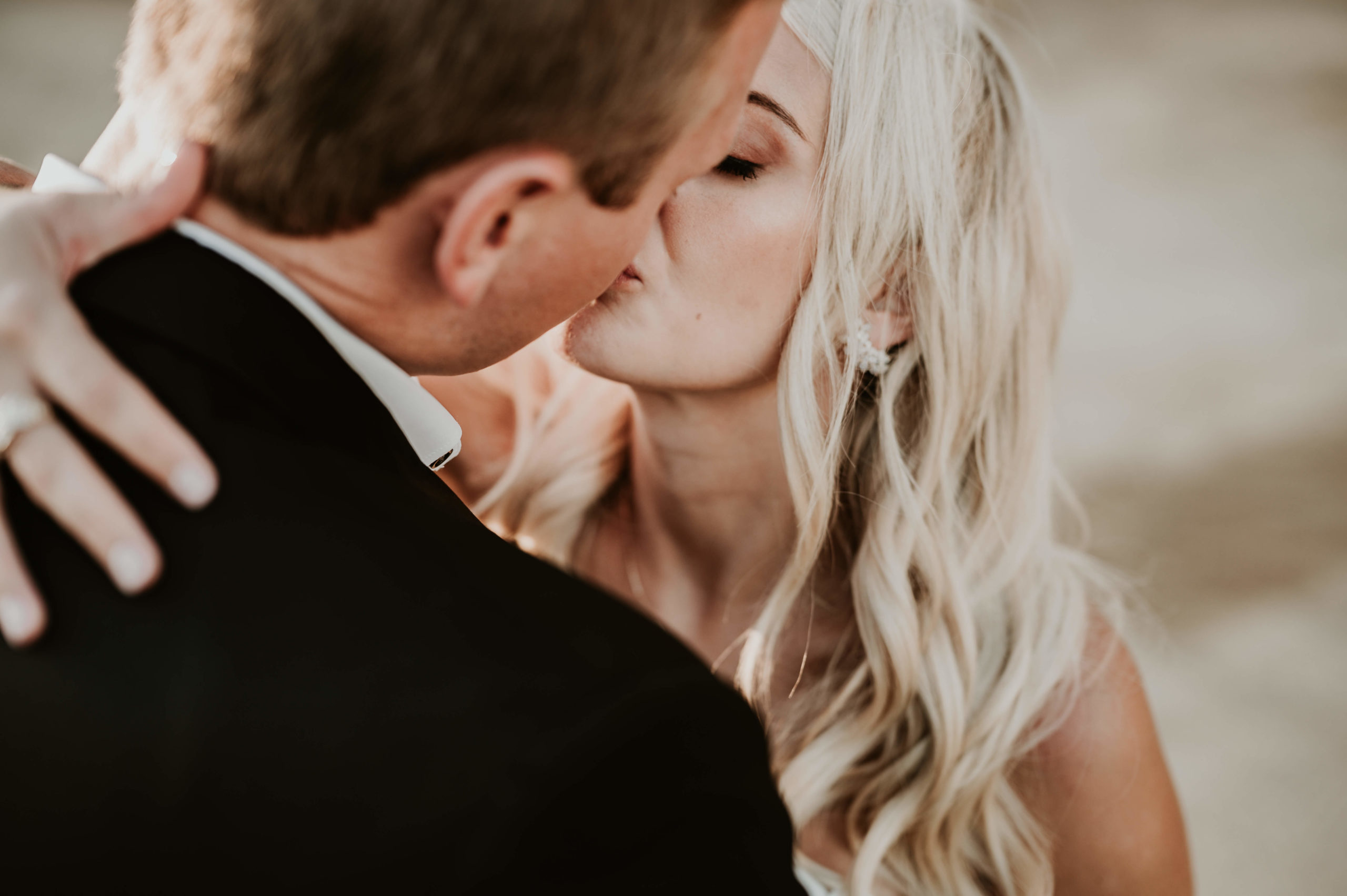 Ashley & Keith — Cabo wedding photography by Carlos Plazola