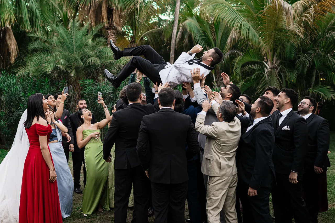 Cabo wedding photography by Carlos Plazola