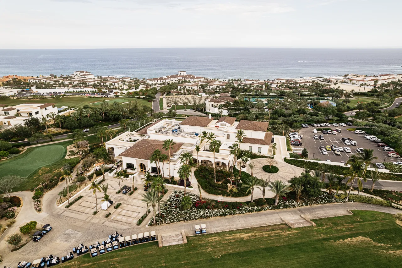 Four Seasons Los Cabos wedding photography by Carlos Plazola — image 1