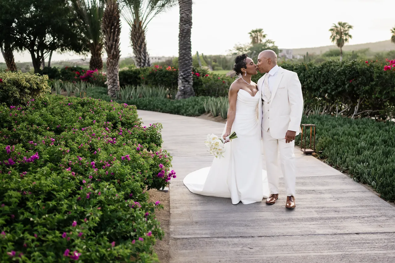 Four Seasons Los Cabos wedding venue — editorial photography by Carlos Plazola